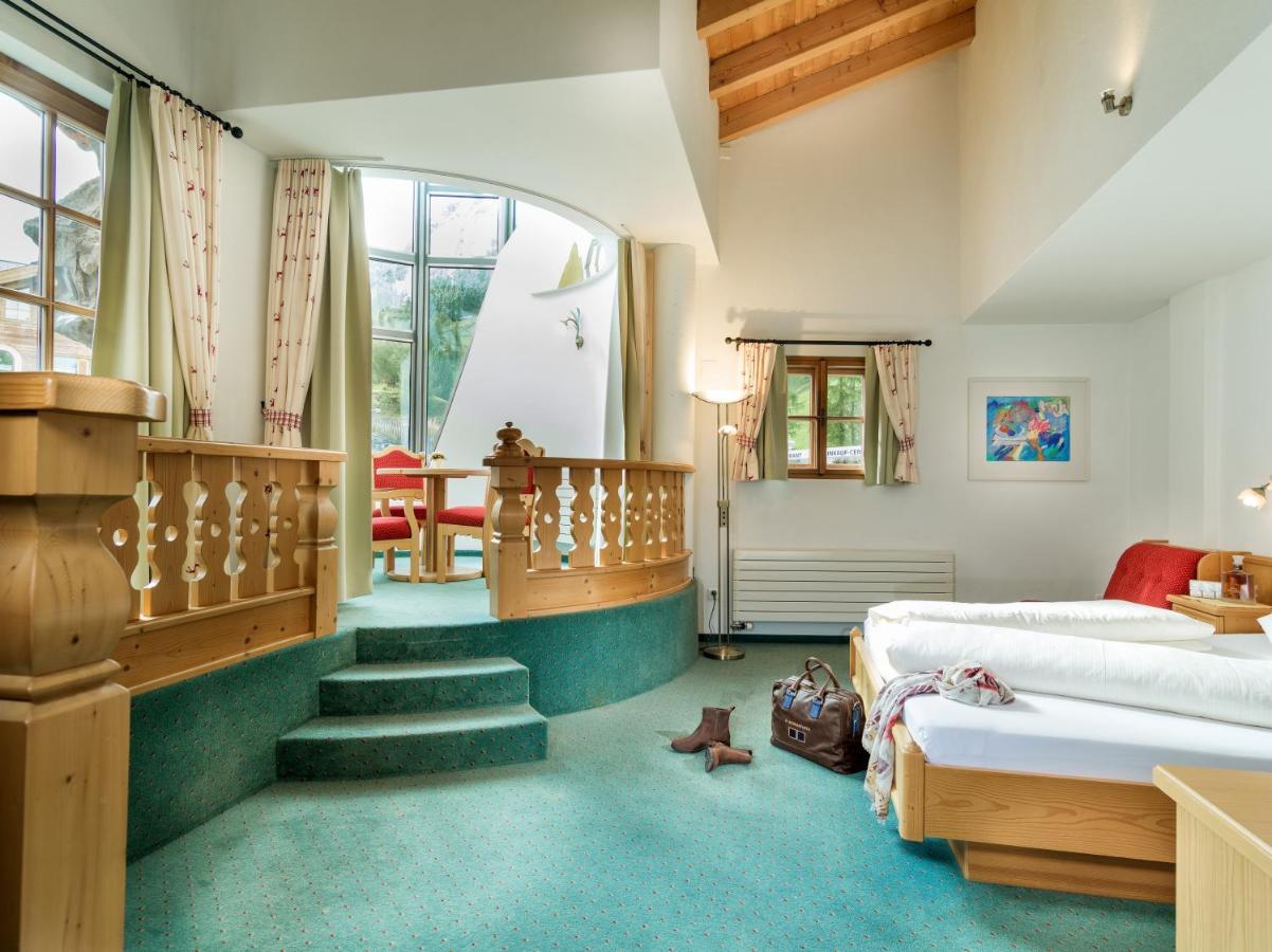 Hotel Post Sport- Und Wellness Samnaun Extérieur photo
