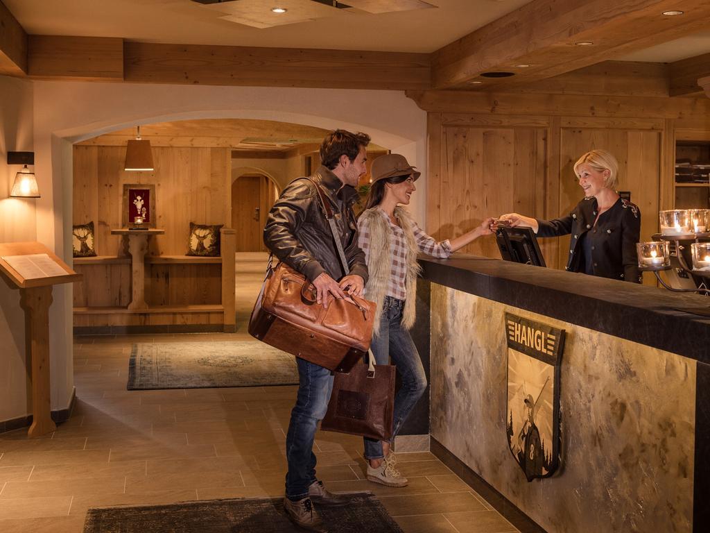 Hotel Post Sport- Und Wellness Samnaun Extérieur photo