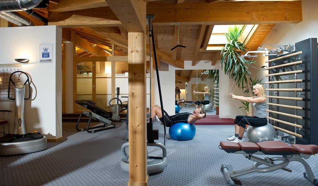 Hotel Post Sport- Und Wellness Samnaun Extérieur photo