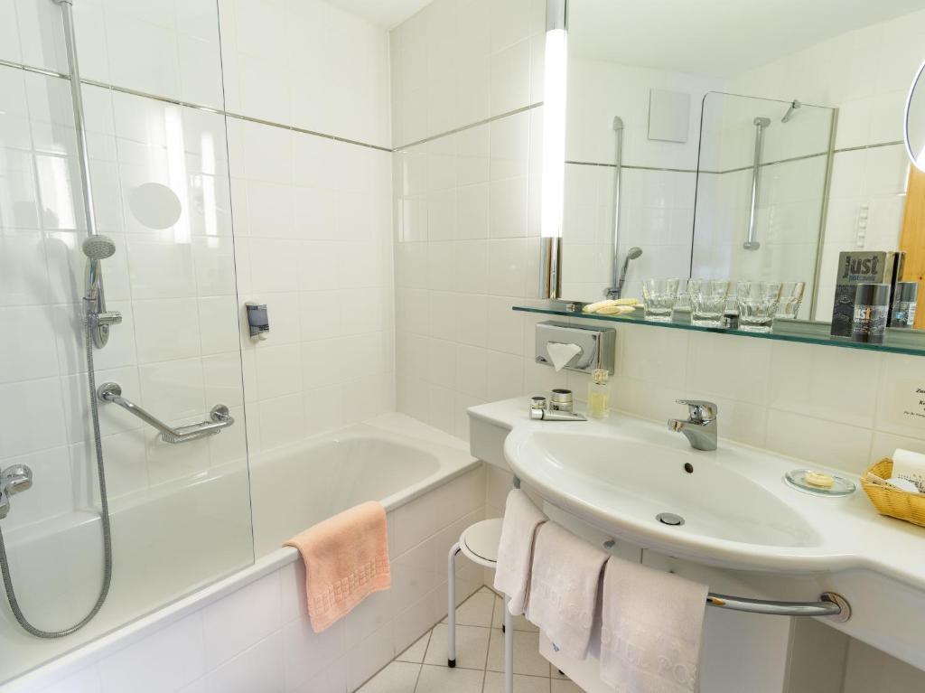 Hotel Post Sport- Und Wellness Samnaun Chambre photo
