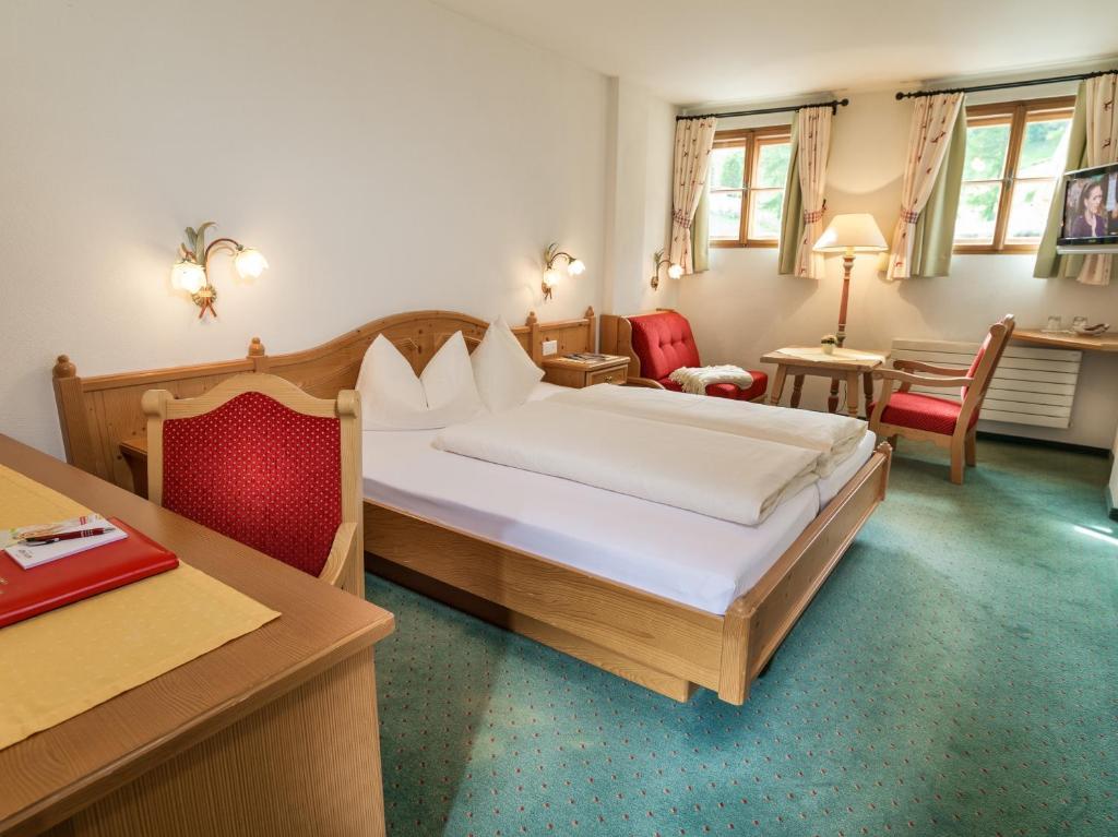 Hotel Post Sport- Und Wellness Samnaun Chambre photo