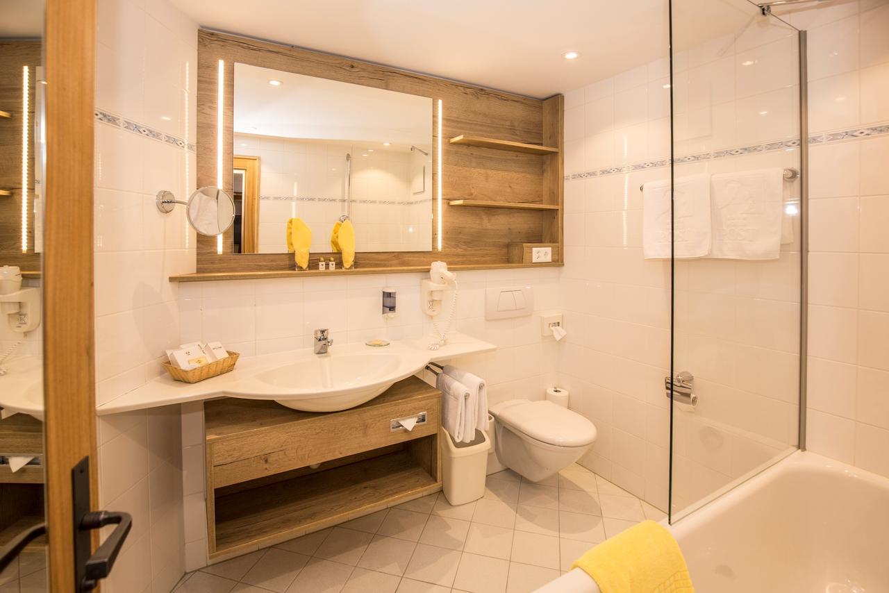 Hotel Post Sport- Und Wellness Samnaun Extérieur photo