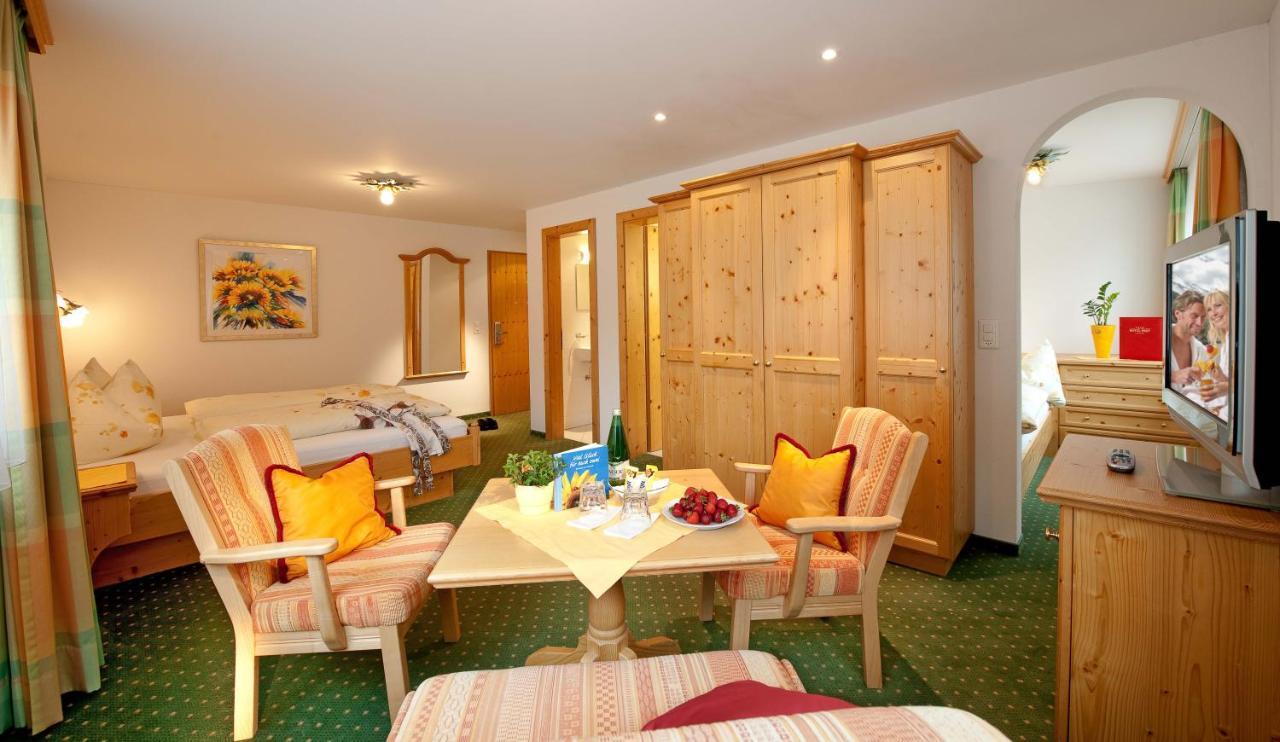 Hotel Post Sport- Und Wellness Samnaun Extérieur photo