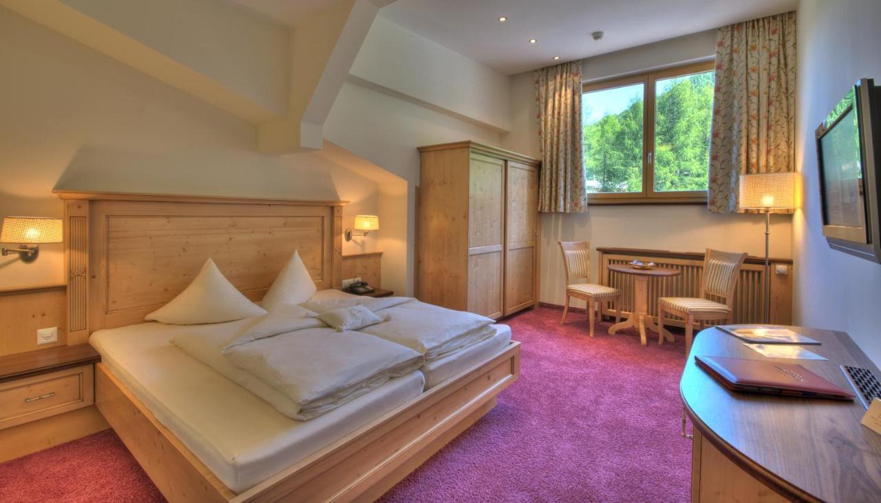 Hotel Post Sport- Und Wellness Samnaun Chambre photo